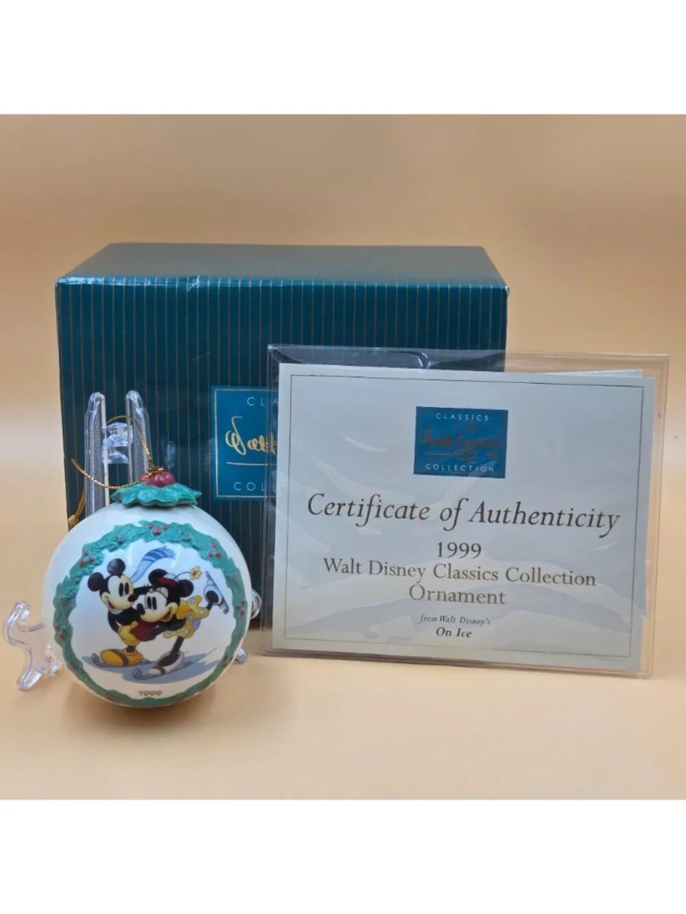 WDCC Walt Disney on Ice Mickey and Minnie 1999 Annual Ornament